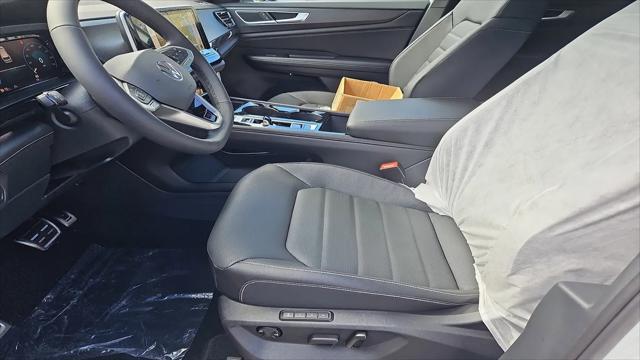 2026 Volkswagen Atlas Cross Sport SEL R-Line Black