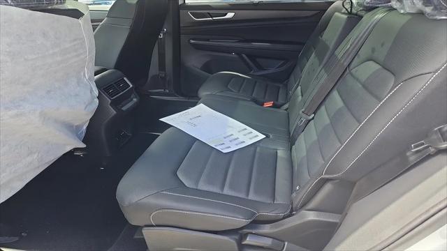 2026 Volkswagen Atlas Cross Sport SEL R-Line Black