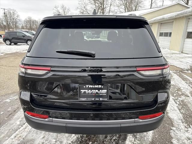 2026 Jeep Grand Cherokee Altitude 4x4