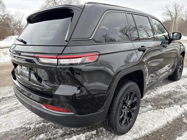 2026 Jeep Grand Cherokee Altitude 4x4