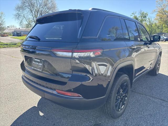 2026 Jeep Grand Cherokee Altitude 4x4