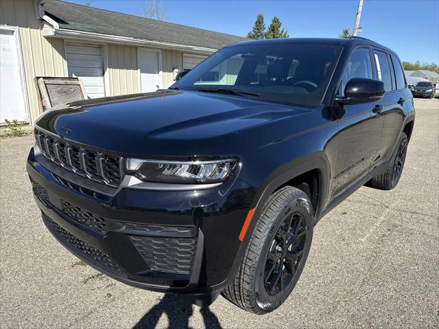 2026 Jeep Grand Cherokee Altitude 4x4