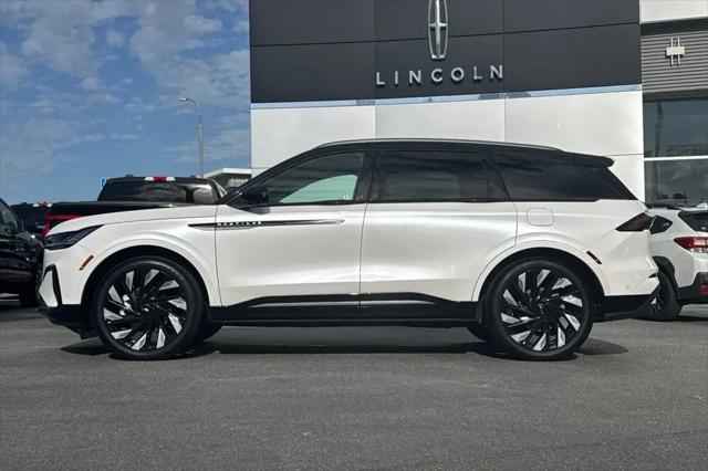 2024 Lincoln Nautilus Reserve