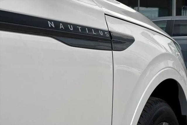 2024 Lincoln Nautilus Reserve