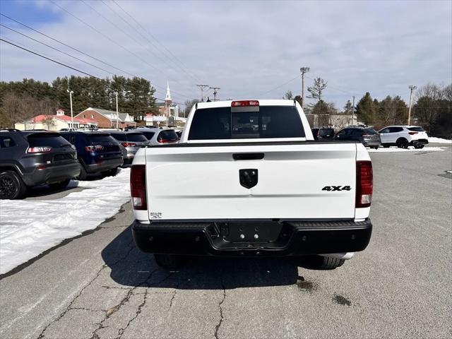 2023 Ram 1500 Classic Warlock Crew Cab 4x4 5'7" Box