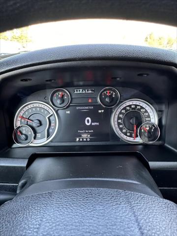 2023 Ram 1500 Classic Warlock Crew Cab 4x4 5'7" Box