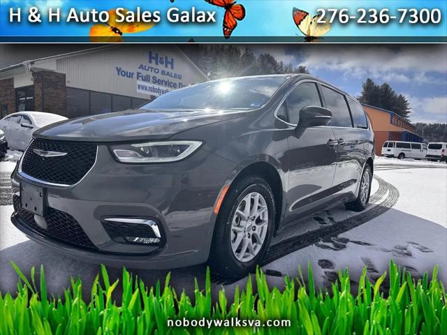 2023 Chrysler Pacifica Touring L for sale in Galax, VA