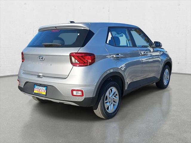 2026 Hyundai Venue SE