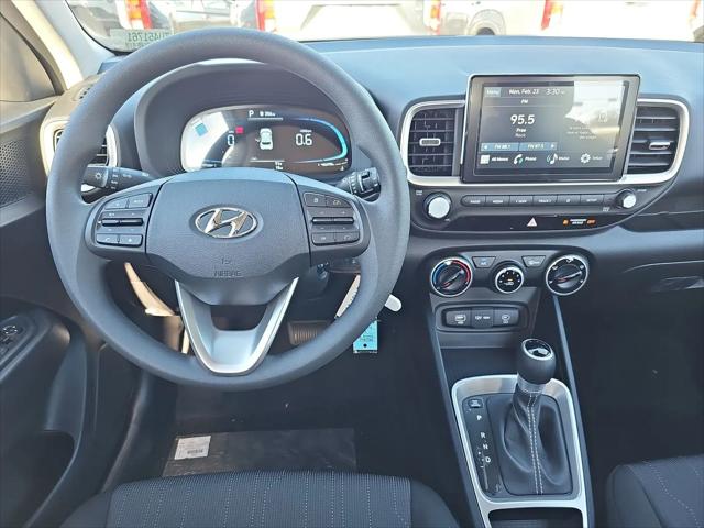 2026 Hyundai Venue SE