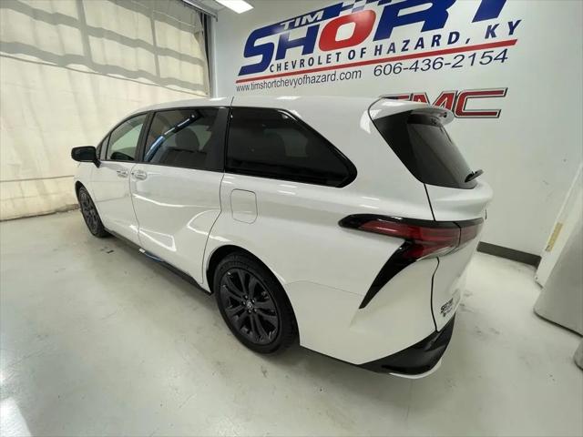 2025 Toyota Sienna XSE