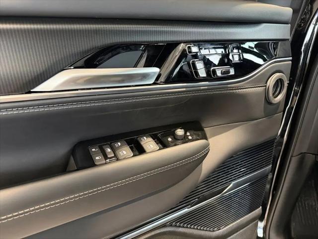 2026 Jeep Grand Wagoneer Summit Obsidian 4x4
