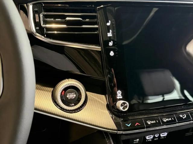 2026 Jeep Grand Wagoneer Summit Obsidian 4x4