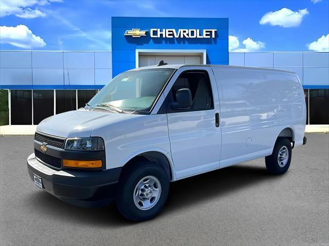 2026 Chevrolet Express Cargo Van 2500 Regular Wheelbase, WT, RWD
