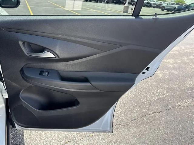 2026 Buick NV Preferred FWD