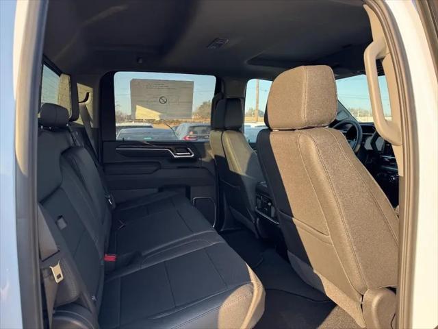 2026 GMC Sierra 2500HD Crew Cab, Standard Bed, SLT, 4WD