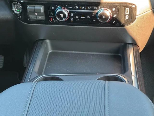 2026 GMC Sierra 2500HD Crew Cab, Standard Bed, SLT, 4WD