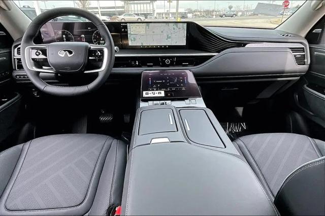 2026 INFINITI QX80 LUXE AWD