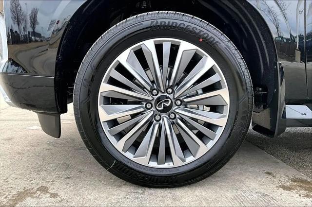2026 INFINITI QX80 LUXE AWD