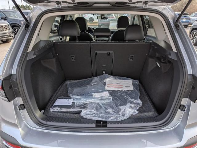 2026 Volkswagen Taos SEL