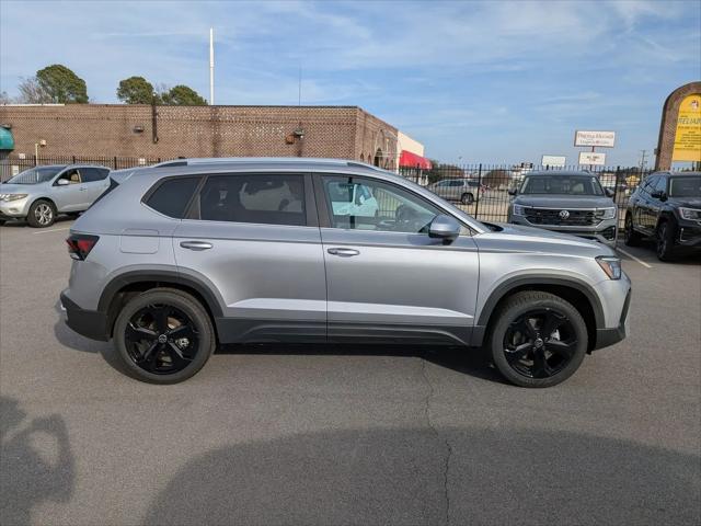2026 Volkswagen Taos SEL
