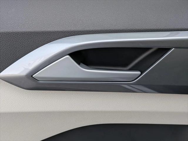 2026 Volkswagen Taos SEL