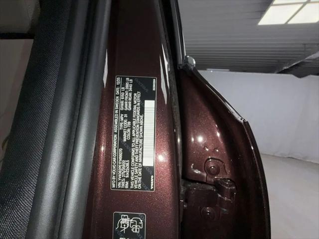 2026 Volvo XC90 Plus, B6 AWD Gas (mild hybrid), Gasoline, Bright, 7 Seats