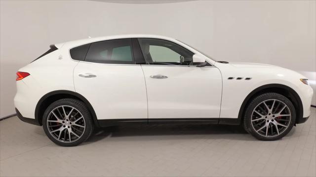 2018 Maserati Levante Standard