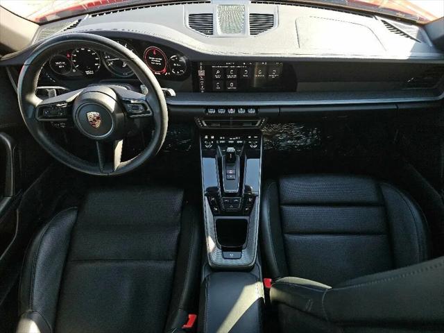 2020 Porsche 911 Carrera Cabriolet
