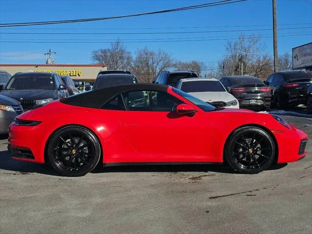 2020 Porsche 911 Carrera Cabriolet