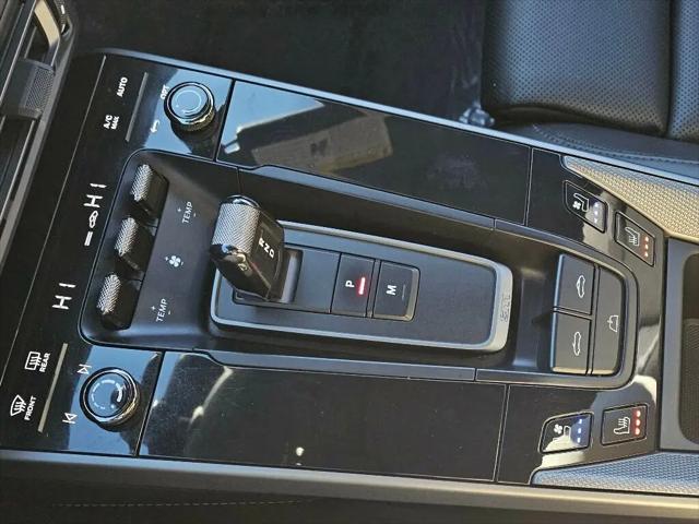 2020 Porsche 911 Carrera Cabriolet