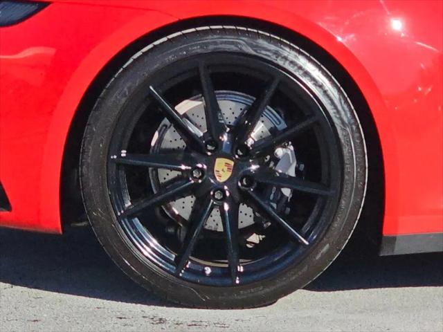 2020 Porsche 911 Carrera Cabriolet