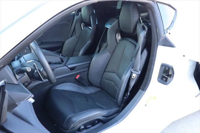 2023 Chevrolet Corvette Stingray RWD Coupe 2LT