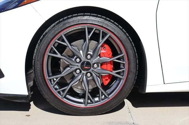 2023 Chevrolet Corvette Stingray RWD Coupe 2LT
