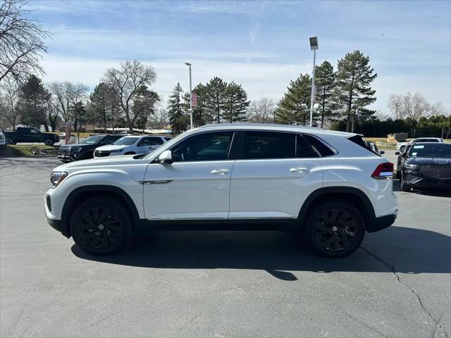 2025 Volkswagen Atlas Cross Sport 2.0T SEL