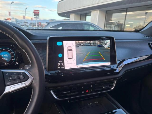 2025 Volkswagen Atlas Cross Sport 2.0T SEL