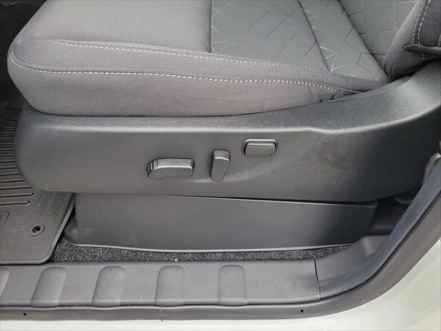 2026 Nissan Frontier Crew Cab SV 4x2