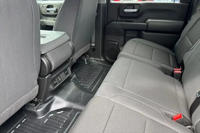 2026 GMC Sierra 2500HD Crew Cab, Long Bed, Pro, 4WD