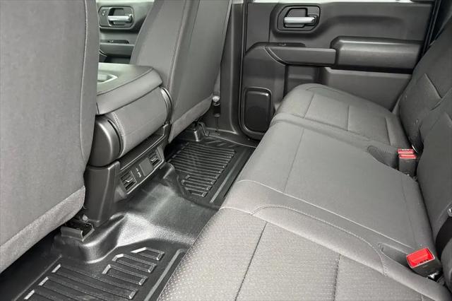 2026 GMC Sierra 2500HD Crew Cab, Long Bed, Pro, 4WD