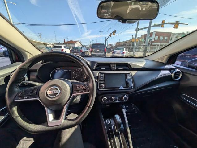 2021 Nissan Versa SR Xtronic CVT