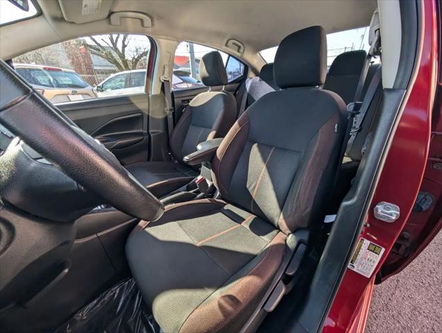 2021 Nissan Versa SR Xtronic CVT