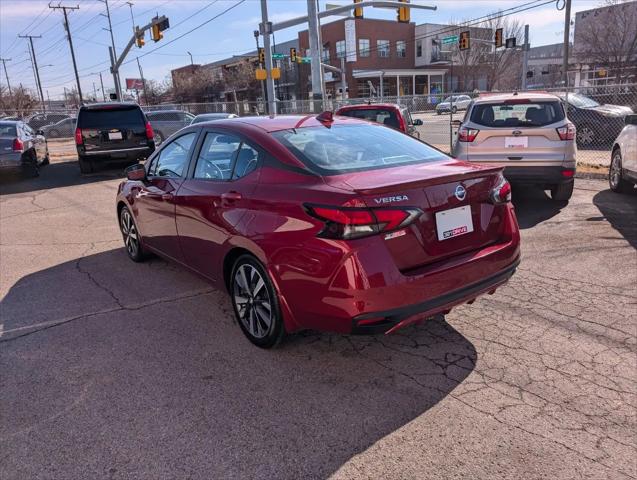 2021 Nissan Versa SR Xtronic CVT
