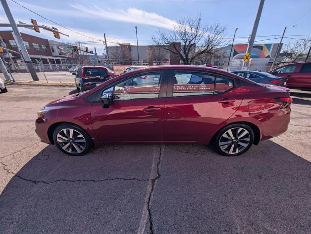 2021 Nissan Versa SR Xtronic CVT