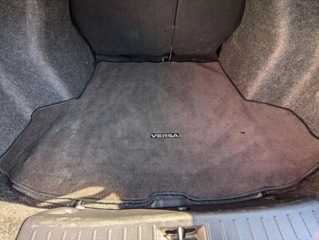 2021 Nissan Versa SR Xtronic CVT