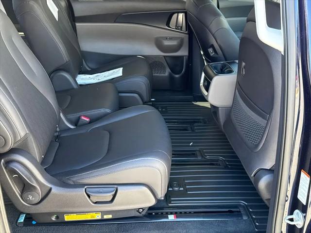 2026 Kia Carnival MPV LXS