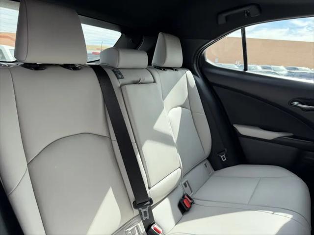 2024 Lexus UX 250h UX 250h