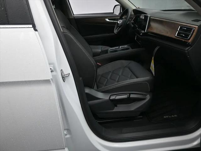 2026 Volkswagen Atlas SE