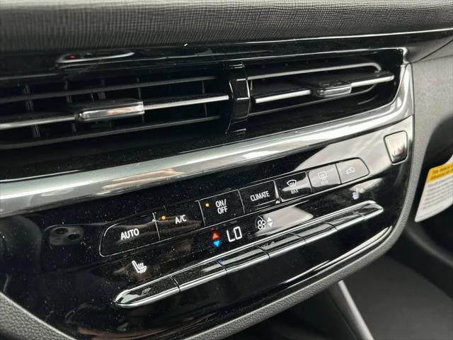 2026 Buick NV Avenir FWD