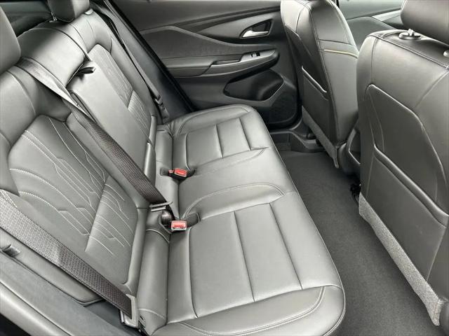 2026 Buick NV Avenir FWD