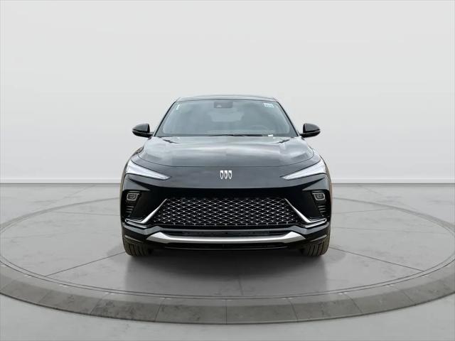 2026 Buick NV Avenir FWD