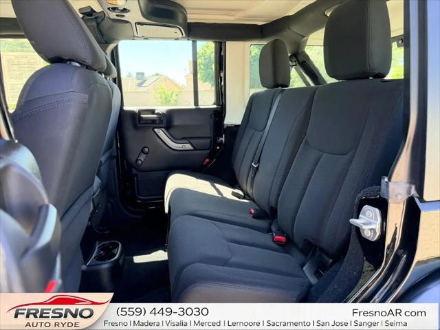2015 Jeep Wrangler Unlimited Sport